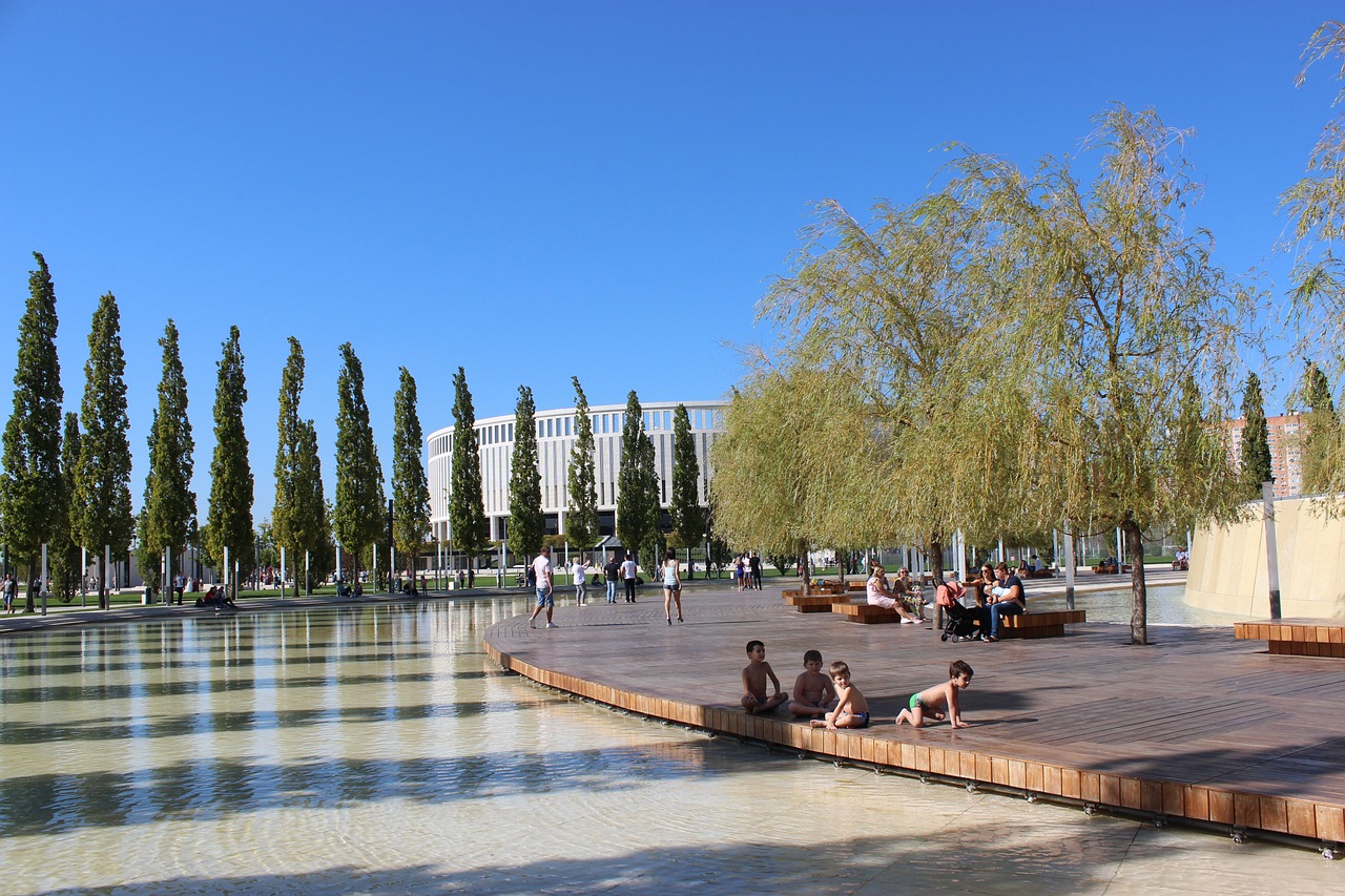 还用团队精 还用团队精
